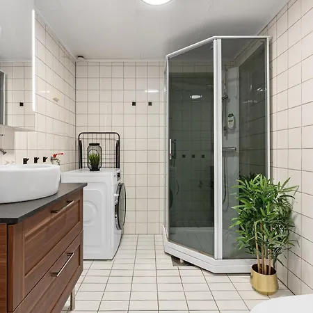 Arctic Homes - The Plaza Apartment Tromso